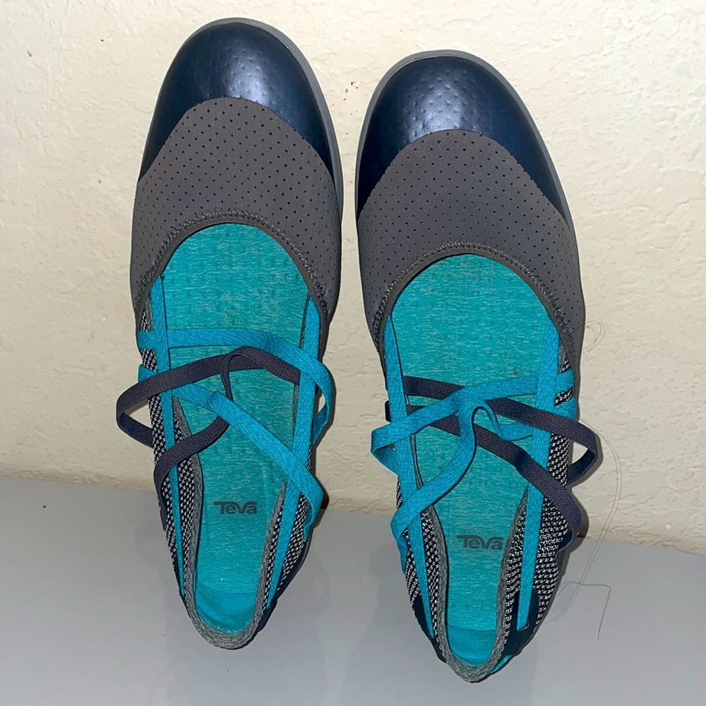 Teva - Picture 6 of 7